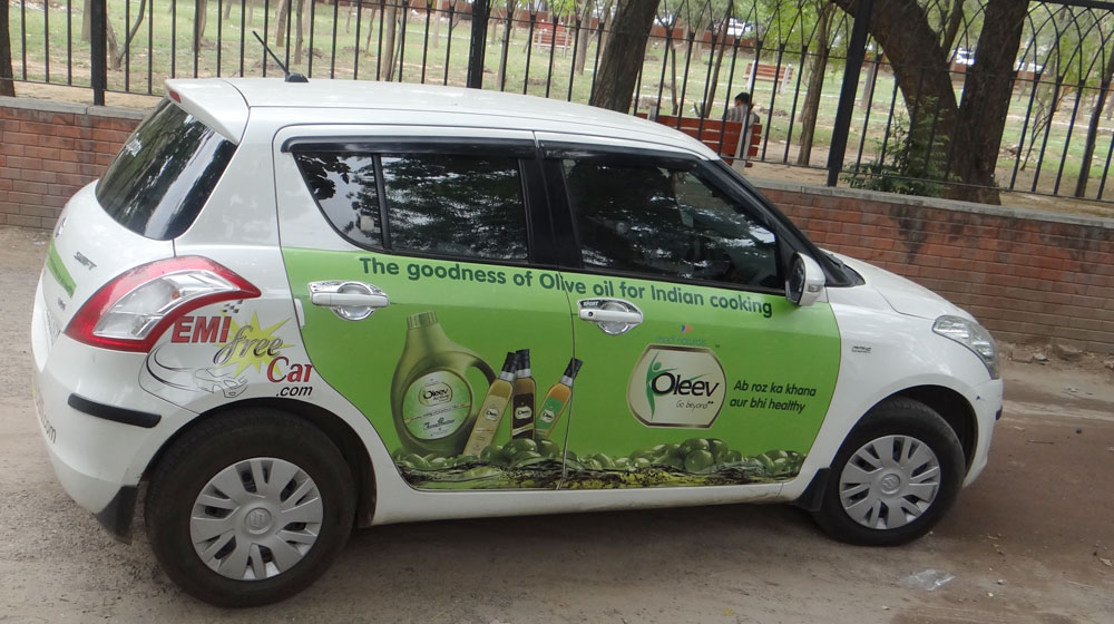 Olive Oil car advertisement in New Delhi