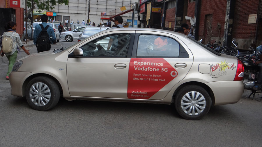 vodafone Advertising on Car